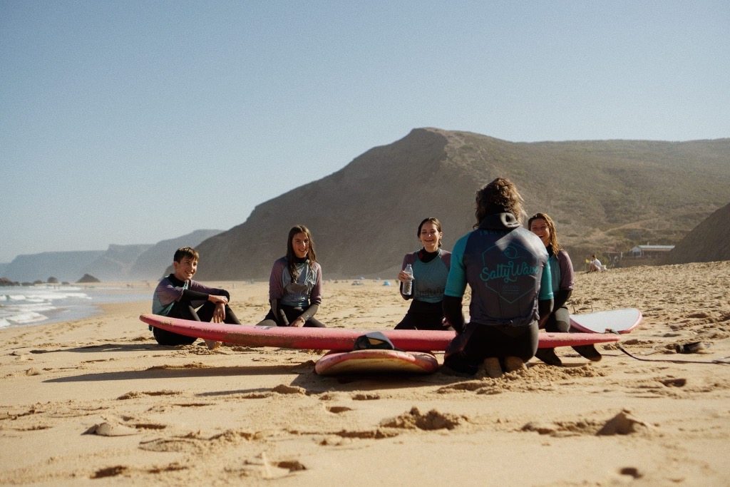 Salty Wave Surf School